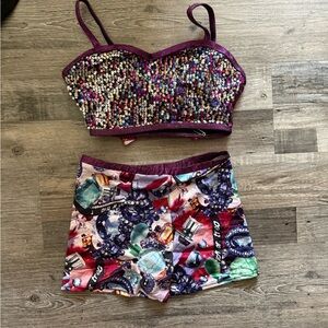 Sequin Embellished Crop Top and Printed Shorts Set